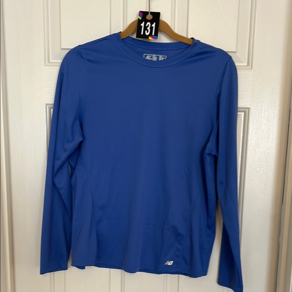 New Balance Women's Long Sleeve Tee - Blue - Picture 1 of 10